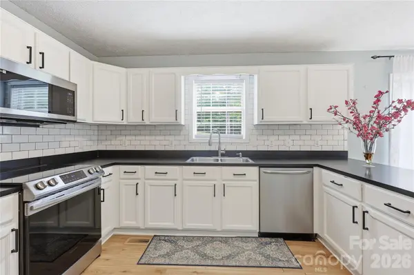 25611 Bridgeport RD, Albemarle, NC 28001