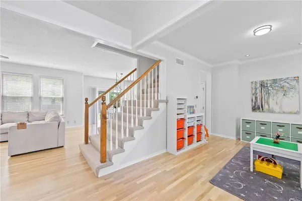 5101 W 158th ST, Overland Park, KS 66224