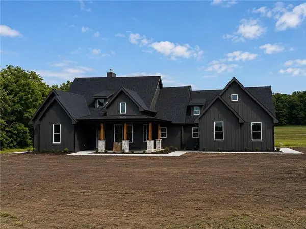 702 NW 1501st RD, Holden, MO 64040