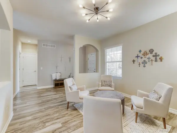 8827 E 151st, Thornton, CO 80602