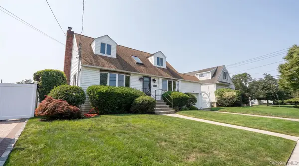 265 Weidner AVE, Oceanside, NY 11572