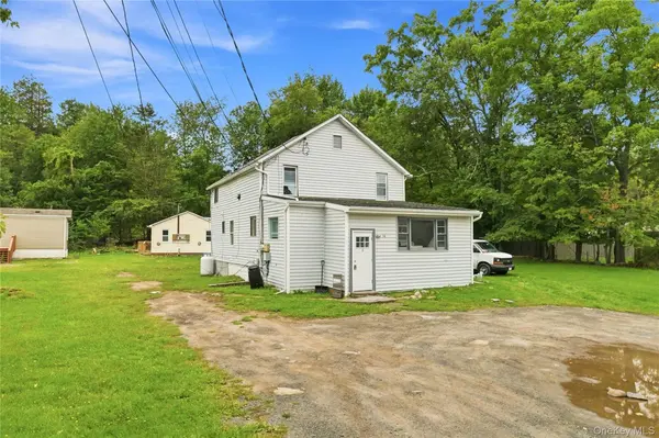 30 Woodcliff AVE, Monticello, NY 12701