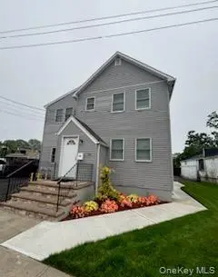 75 Carleton AVE ## 1, Islip Terrace, NY 11752