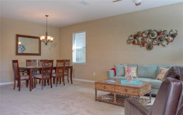8525 KARPEAL DR, Sarasota, FL 34238