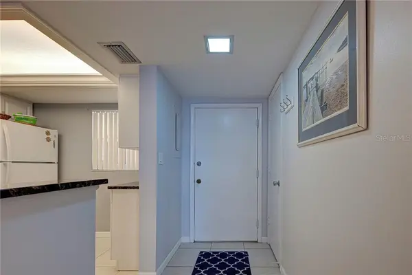 1257 S PORTOFINO DR #36, Sarasota, FL 34242