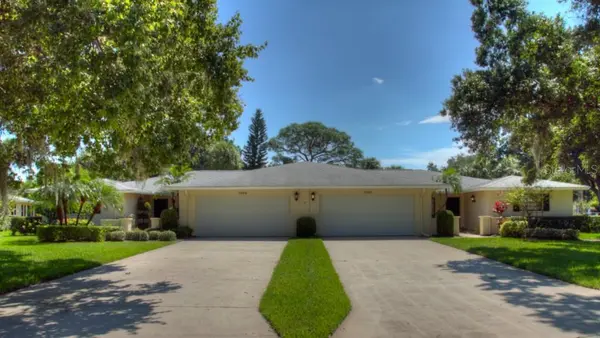 7093 FAIRWAY BEND LN, Sarasota, FL 34243