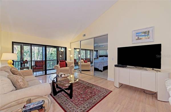 1677 BROOKHOUSE CIRCLE #BR223, Sarasota, FL 34231