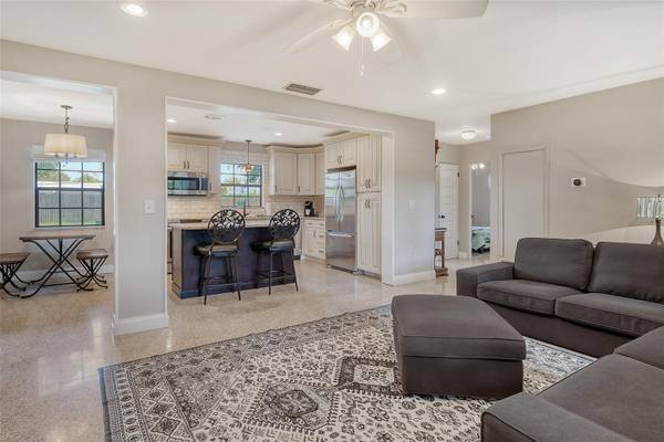 2309 LYNN ST, Sarasota, FL 34231
