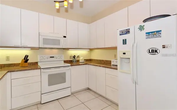 655 CEDARS CT #655, Longboat Key, FL 34228