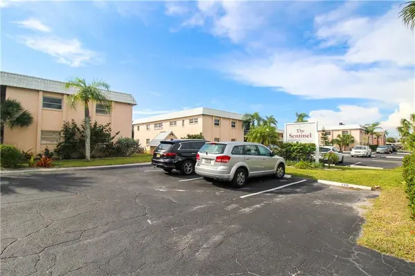 460 BASE AVE E #125, Venice, FL 34285