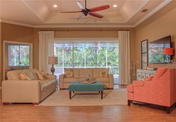 7348 STANHOPE CT, Sarasota, FL 34238