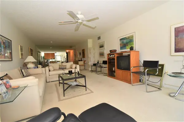 1526 PELICAN POINT DR #BA144, Sarasota, FL 34231