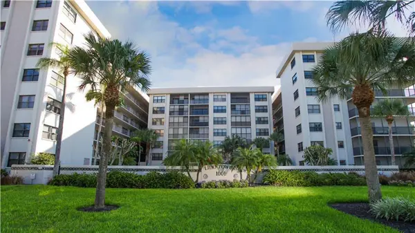 1001 BENJAMIN FRANKLIN DR #212, Sarasota, FL 34236