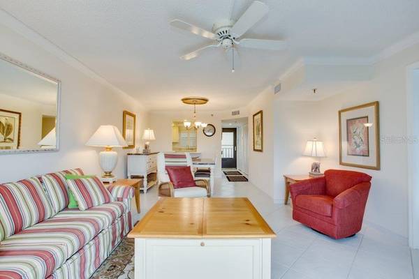 1001 BENJAMIN FRANKLIN DR #404, Sarasota, FL 34236