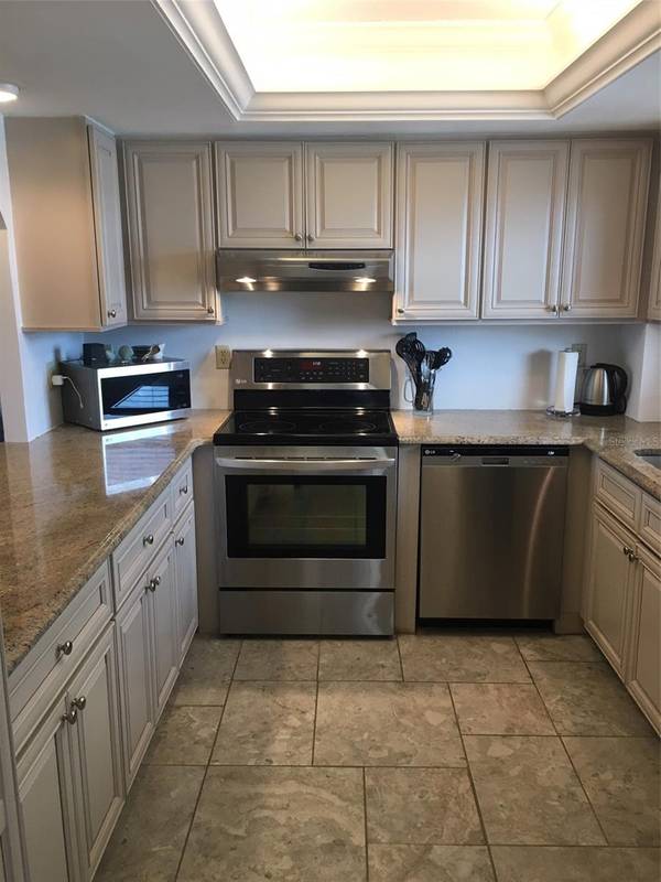 Address not disclosed, Sarasota, FL 34236