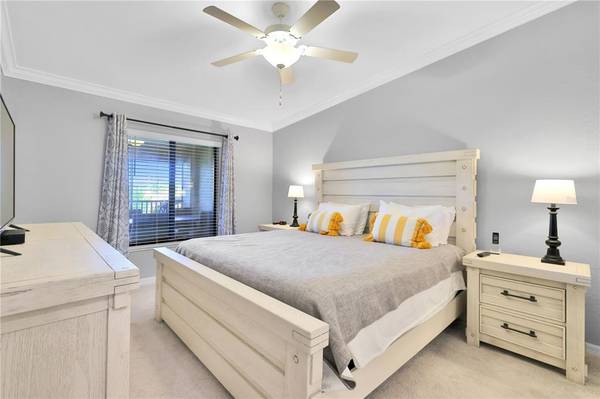 5634 PALMER CIR #203, Bradenton, FL 34211