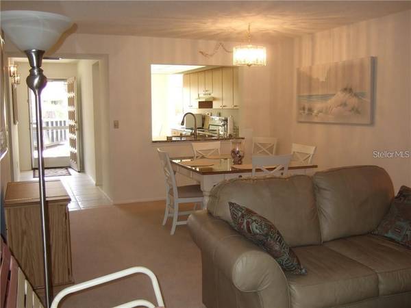 Address not disclosed, Sarasota, FL 34235