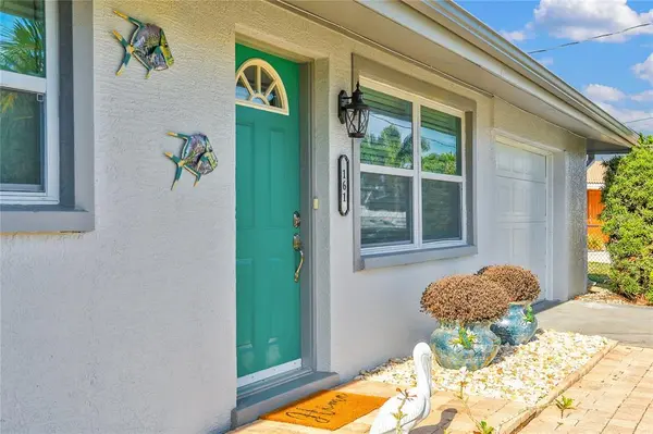 161 EASTON DR NW, Port Charlotte, FL 33952