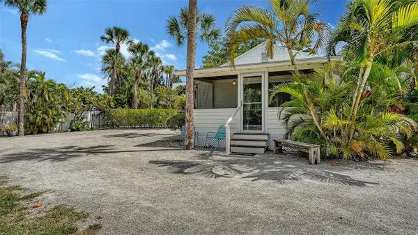 3708 SANDSPUR LN, Nokomis, FL 34275