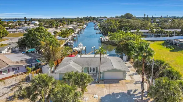 4315 ROYAL PALM DR, Bradenton, FL 34210
