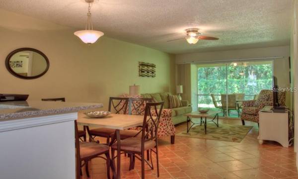 7062 W COUNTRY CLUB DR N #7062, Sarasota, FL 34243