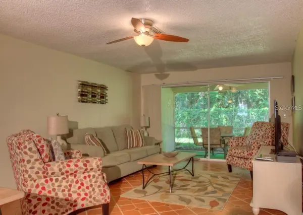 7062 W COUNTRY CLUB DR N #7062, Sarasota, FL 34243