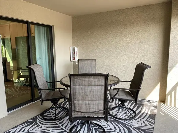 5664 PALMER CIR #202, Bradenton, FL 34211