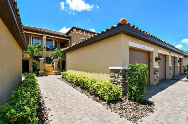 13823 MESSINA LOOP #202, Bradenton, FL 34211