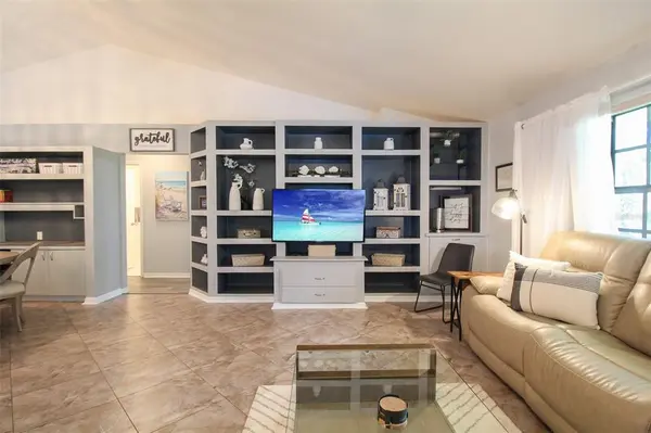 6029 22ND AVENUE CIR E, Palmetto, FL 34221