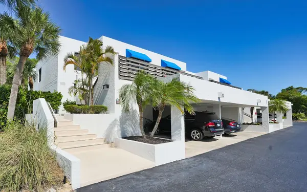 750 BAYPORT WAY #750, Longboat Key, FL 34228