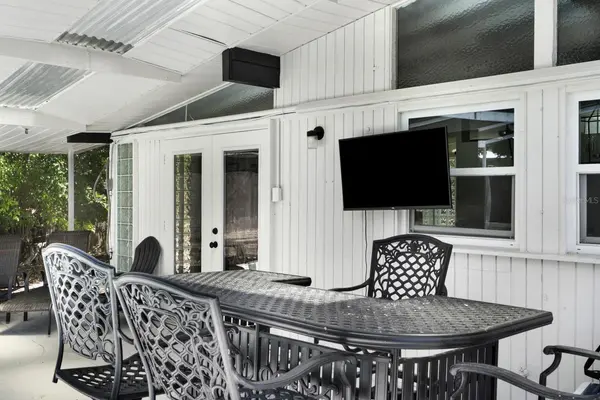 2213 WASON RD #2, Sarasota, FL 34231