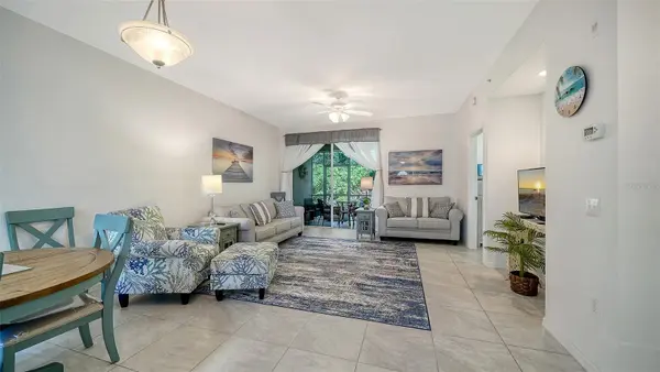 8375 GLENROSE WAY #211, Sarasota, FL 34238