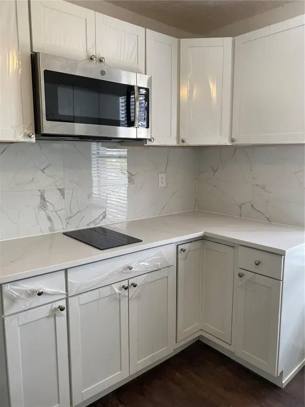 401 COLONIA LN E #15, Nokomis, FL 34275
