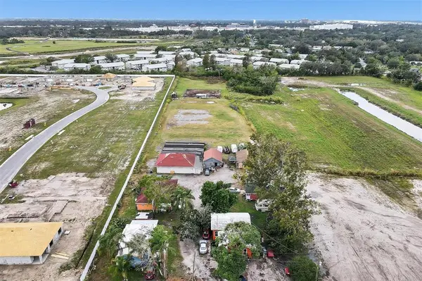1616 23RD ST E, Bradenton, FL 34208