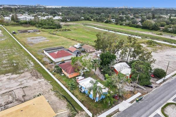 1616 23RD ST E, Bradenton, FL 34208