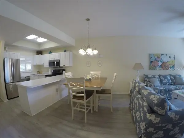 4270 CASTLEBRIDGE LN #1714B1, Sarasota, FL 34238