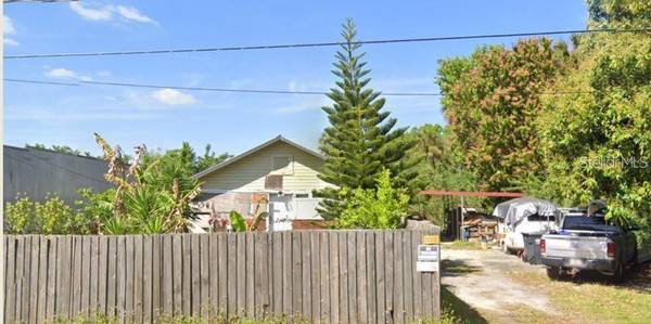 6044 ADAMSVILLE RD, Gibsonton, FL 33534
