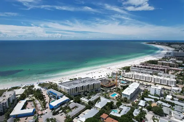 915 SEASIDE DR #512, Sarasota, FL 34242