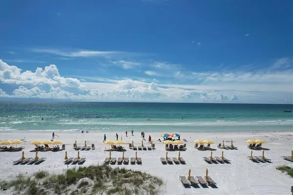 915 SEASIDE DR #512, Sarasota, FL 34242