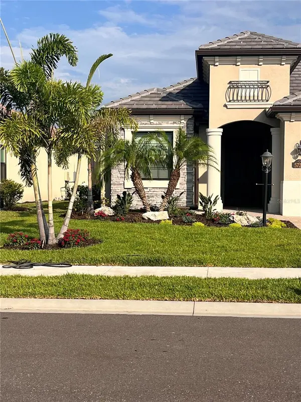 5720 CHEECH GLN, Bradenton, FL 34211