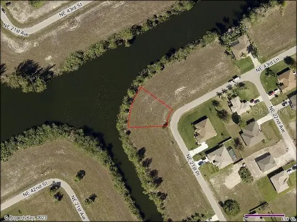 2113 NE 43RD LN, Cape Coral, FL 33909