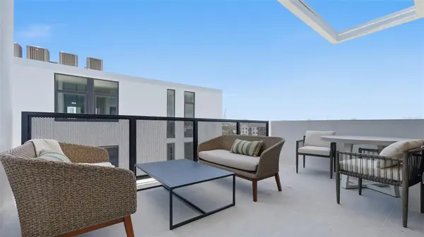 430 KUMQUAT CT #510, Sarasota, FL 34236