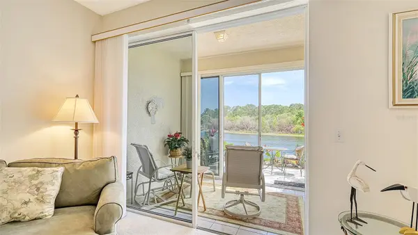 8350 WINGATE DR #913, Sarasota, FL 34238