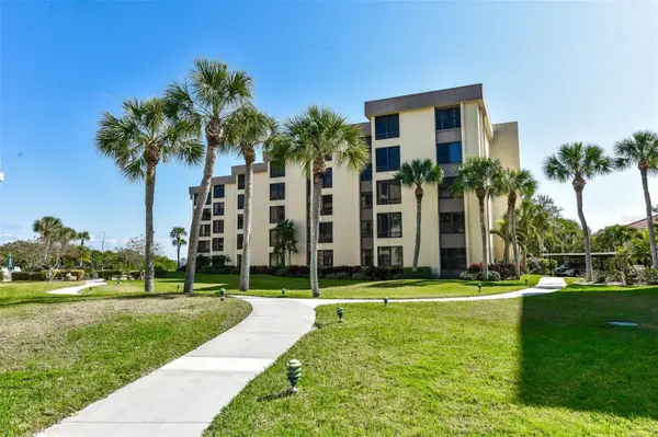 8770 MIDNIGHT PASS RD #402B, Sarasota, FL 34242