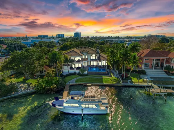 14 N WASHINGTON DR, Sarasota, FL 34236
