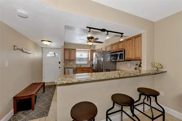 116 VISTA HERMOSA CIR #210C, Sarasota, FL 34242