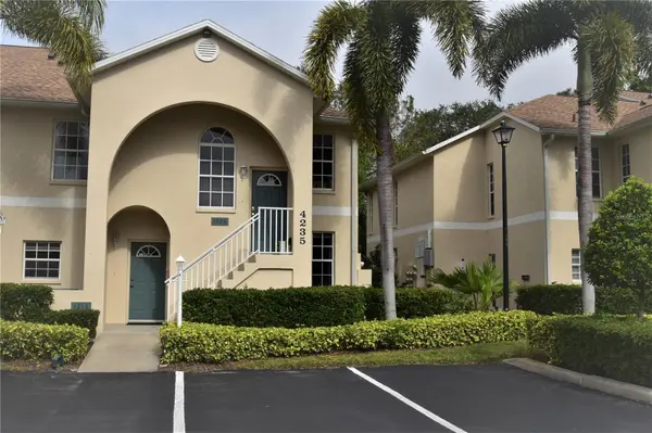 4235 CASTLEBRIDGE LN #1216, Sarasota, FL 34238