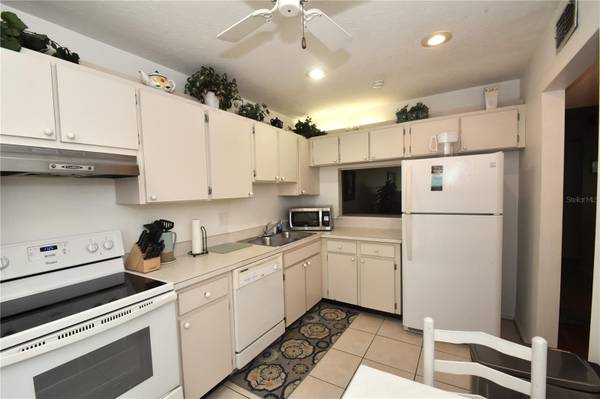 1620 BOATHOUSE CIR #GR103, Sarasota, FL 34231