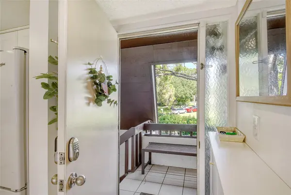 4616 RINGWOOD MEADOW #20, Sarasota, FL 34235