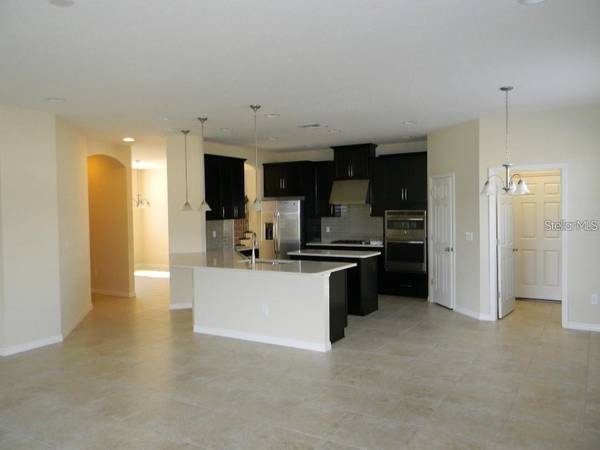 5729 SUNFLOWER CIR, Sarasota, FL 34238
